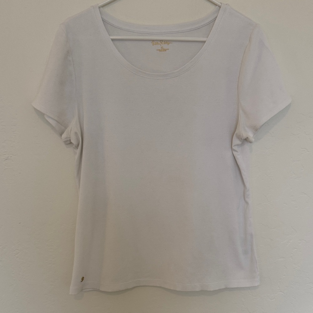 Lilly Pulitzer Soft White Short Sleeve Tee